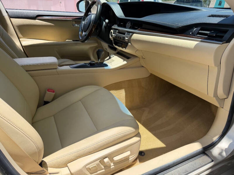 2013 Lexus ES 350