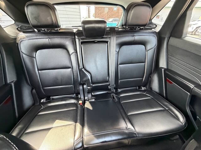 2025 Ford Escape Platinum