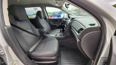 2017 Chevrolet Traverse LT