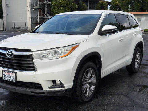 2014 Toyota Highlander LE Plus