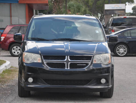 2011 Dodge Grand Caravan Crew