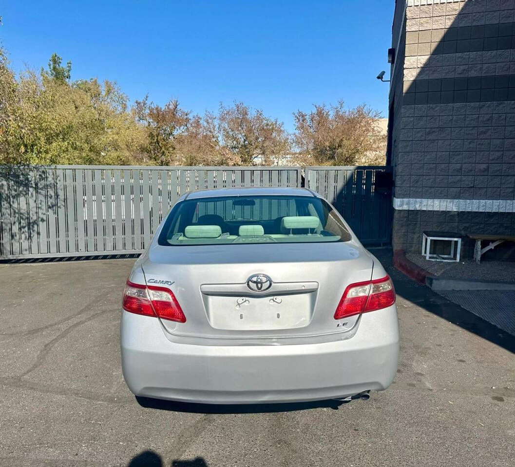 2007 Toyota Camry for sale at HUDSONS AUTOS in Gilbert, AZ