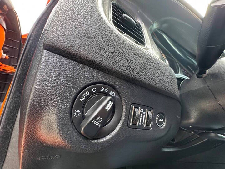 2014 Dodge Charger SXT