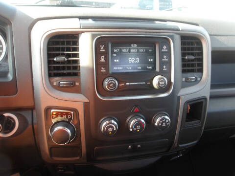 2017 RAM 1500 Express