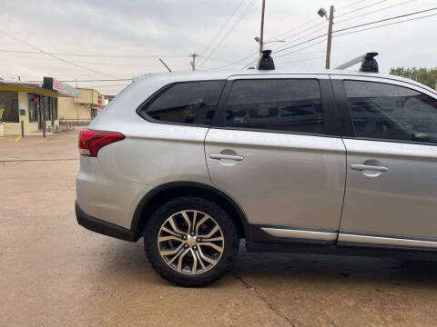 2016 Mitsubishi Outlander