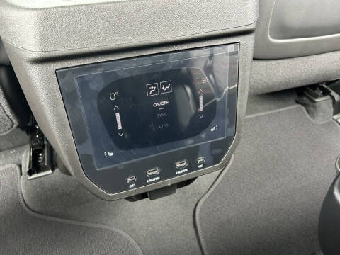 2025 GMC Yukon XL AT4 Ultimate