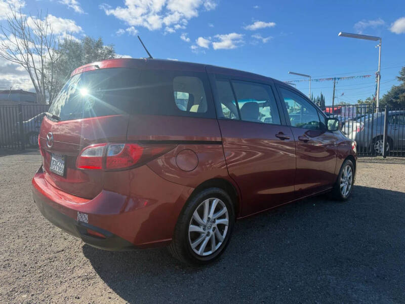 2012 Mazda MAZDA5 Sport