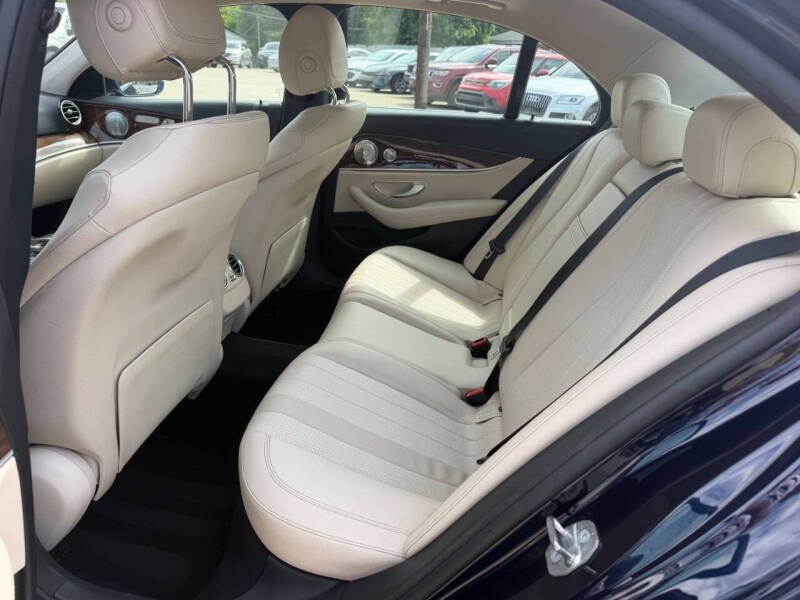 2017 Mercedes-Benz E-Class E 300 4MATIC