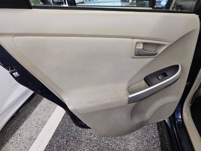 2014 Toyota Prius Two