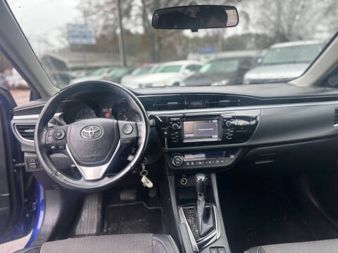 2015 Toyota Corolla S Plus