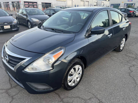 2015 Nissan Versa 1.6 S