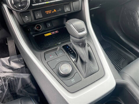 2022 Toyota RAV4 Hybrid XSE