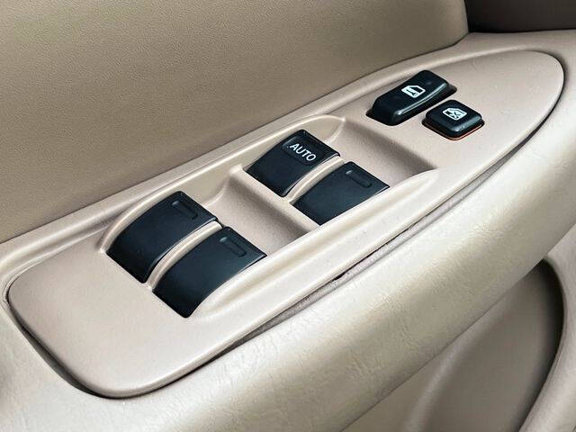 2001 Toyota Camry LE V6