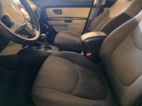 2011 Kia Soul +