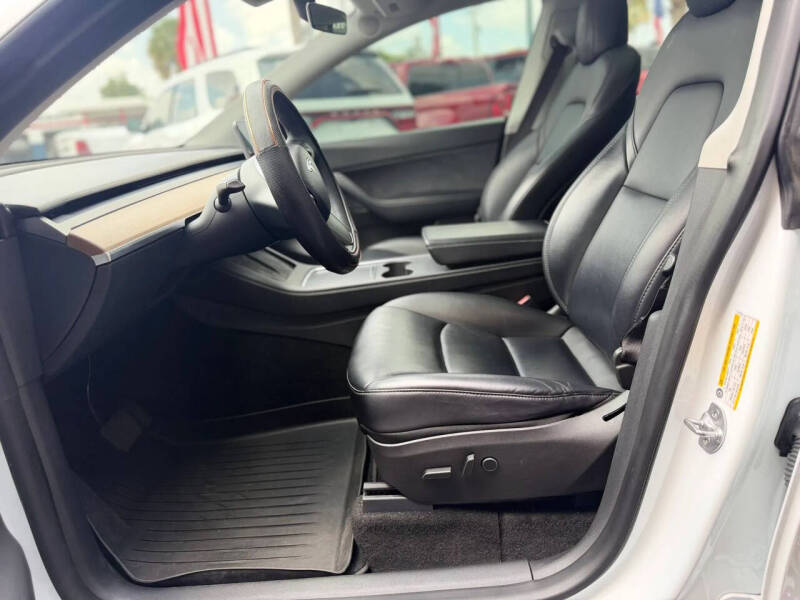 2022 Tesla Model Y Long Range
