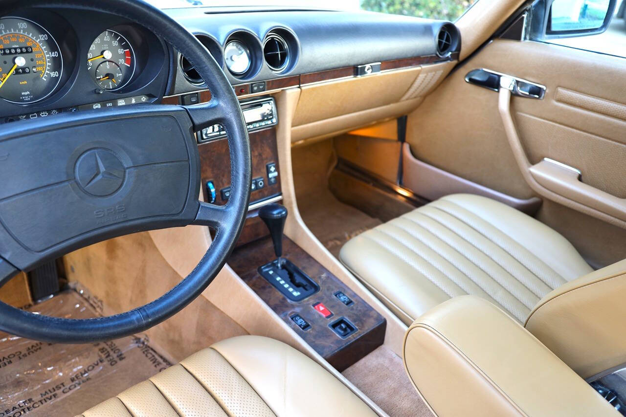 1989 Mercedes-Benz 560-Class for sale at DE AUTOS INC in San Juan Capistrano, CA