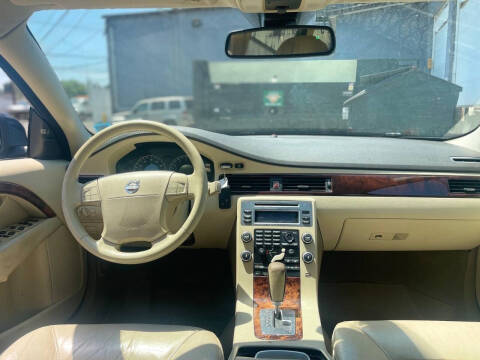 2008 Volvo XC70 3.2