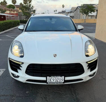 2015 Porsche Macan S