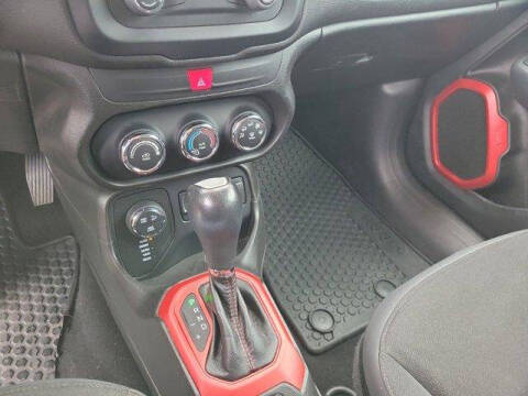 2017 Jeep Renegade Trailhawk