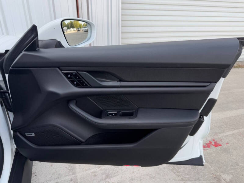 2020 Porsche Taycan 4S