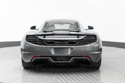 2013 McLaren MP4-12C