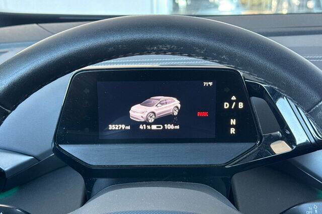 2023 Volkswagen ID.4 Pro