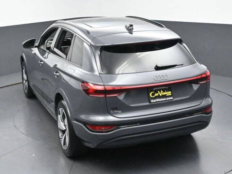 2025 Audi Q6 e-tron quattro Premium Plus