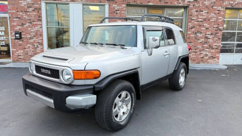 2007 Toyota FJ Cruiser for sale at Ohio Car Mart in Elyria OH