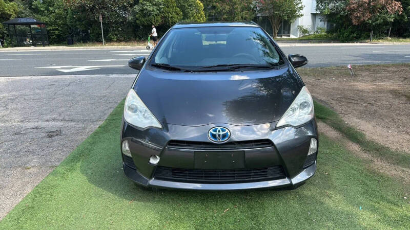 2013 Toyota Prius c