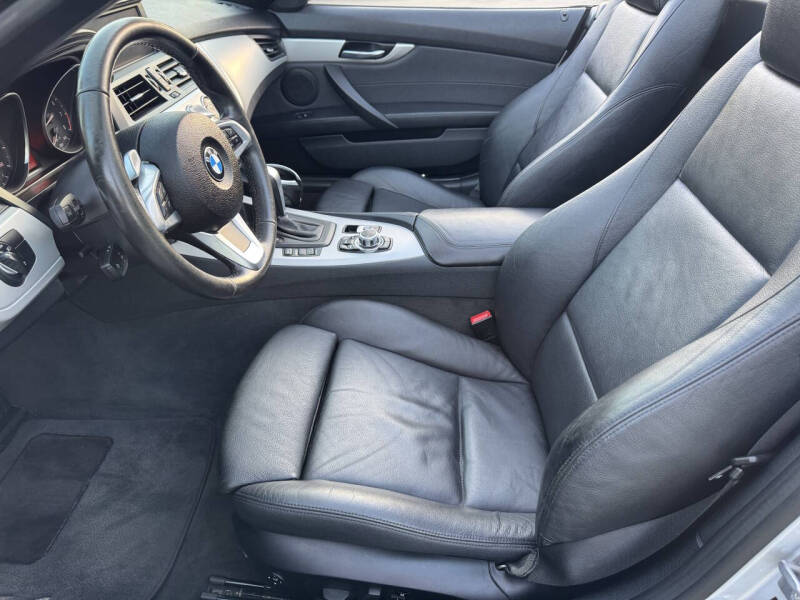 2010 BMW Z4 sDrive30i