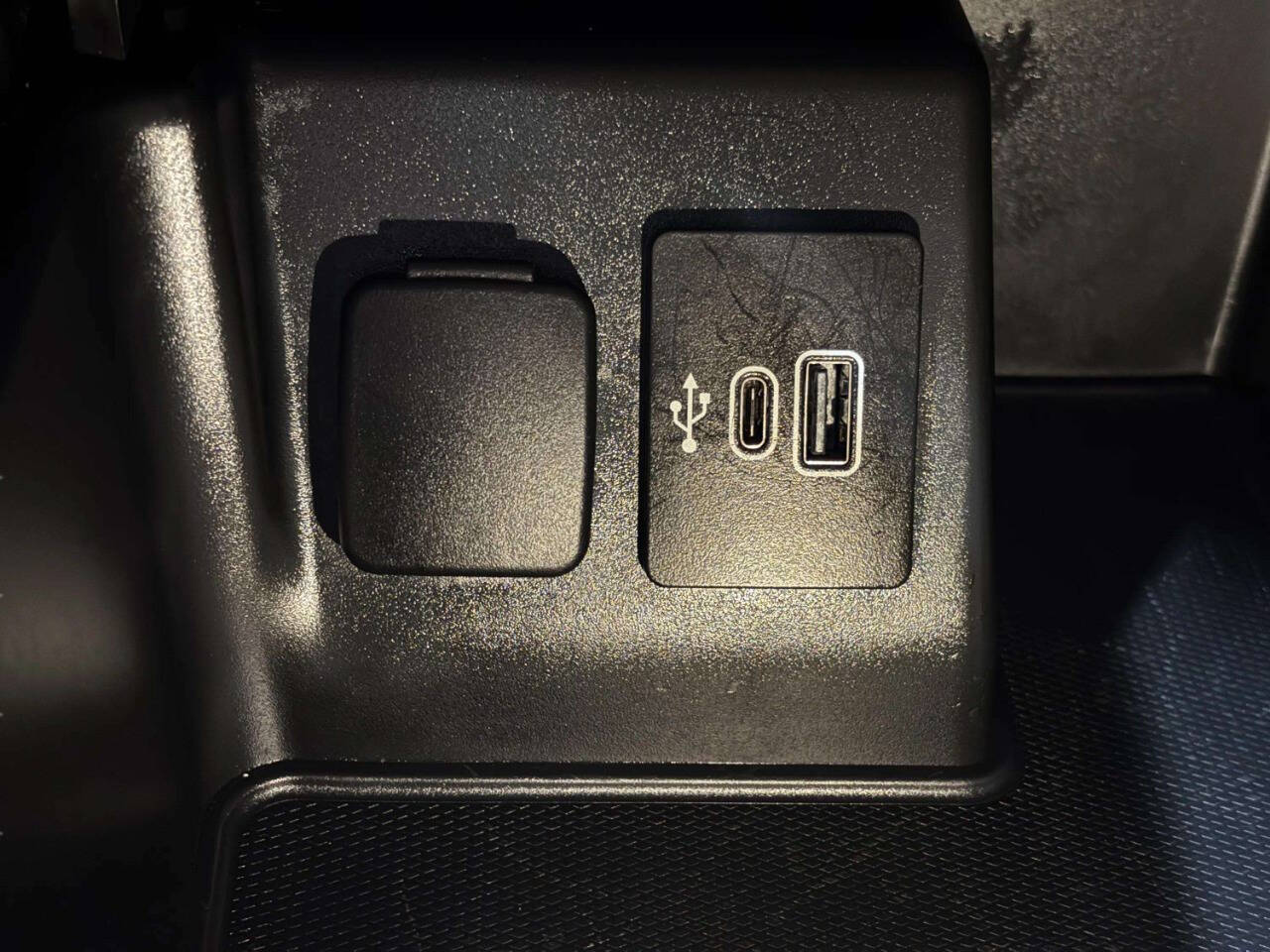 FordExplorer33