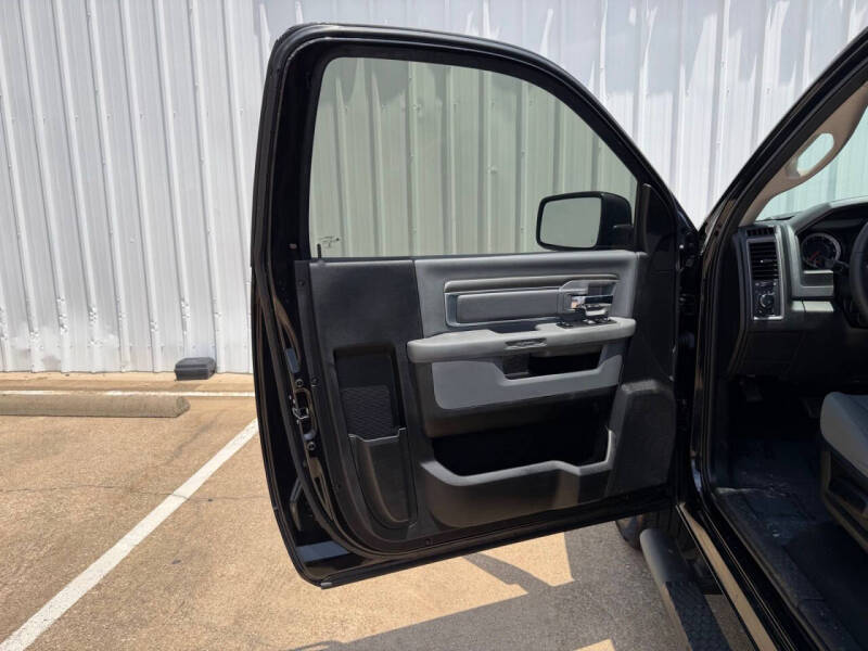 2019 RAM 1500 Classic Express