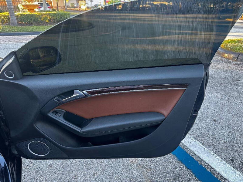 2012 Audi A5 2.0T quattro Premium Plus