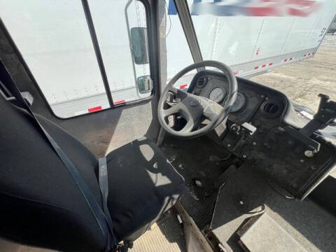 2005 Freightliner MT45 Chassis