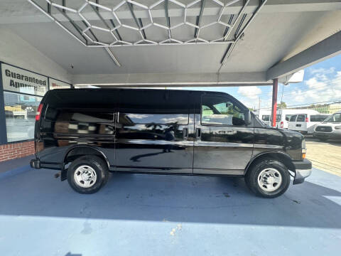 2018 Chevrolet Express 2500