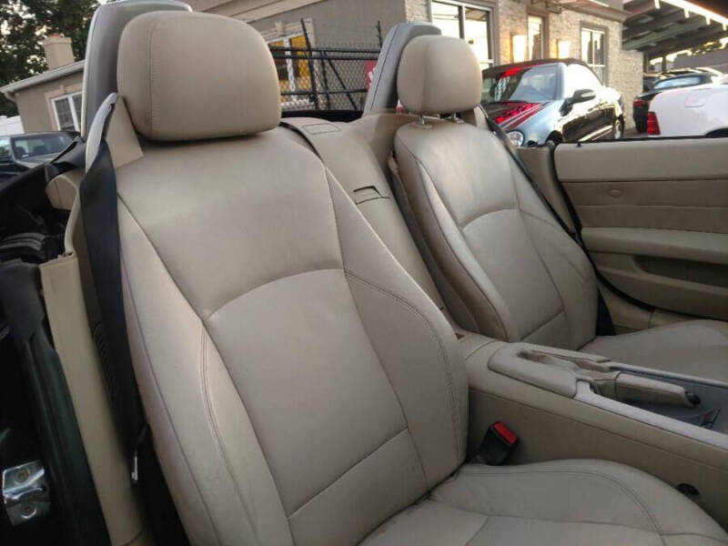 2003 BMW Z4 2.5i