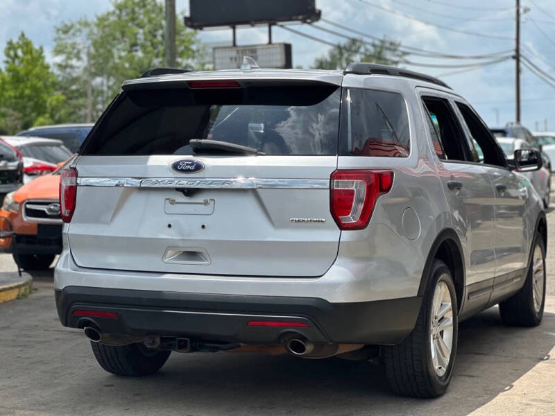 2016 Ford Explorer