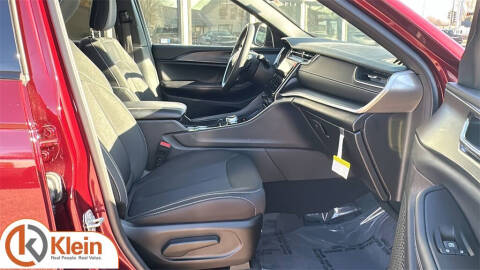 2024 Jeep Grand Cherokee L Laredo