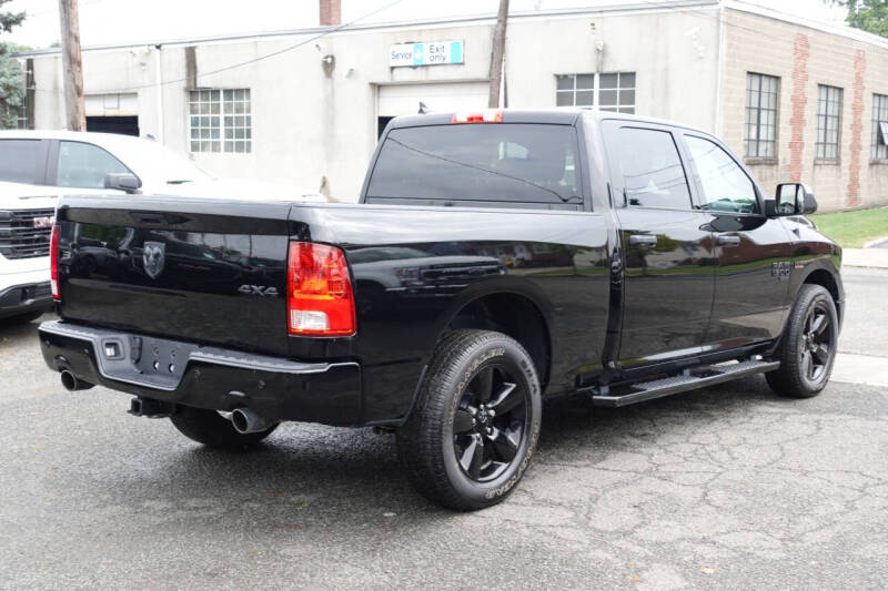 2023 RAM 1500 Classic SLT