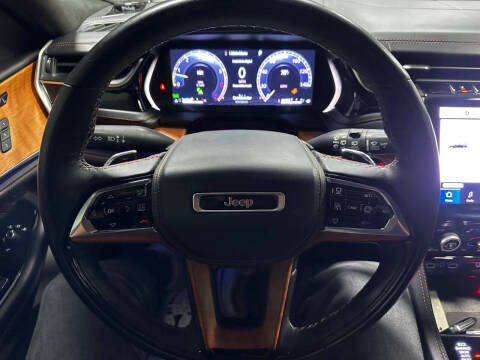 2022 Jeep Grand Cherokee Summit Reserve