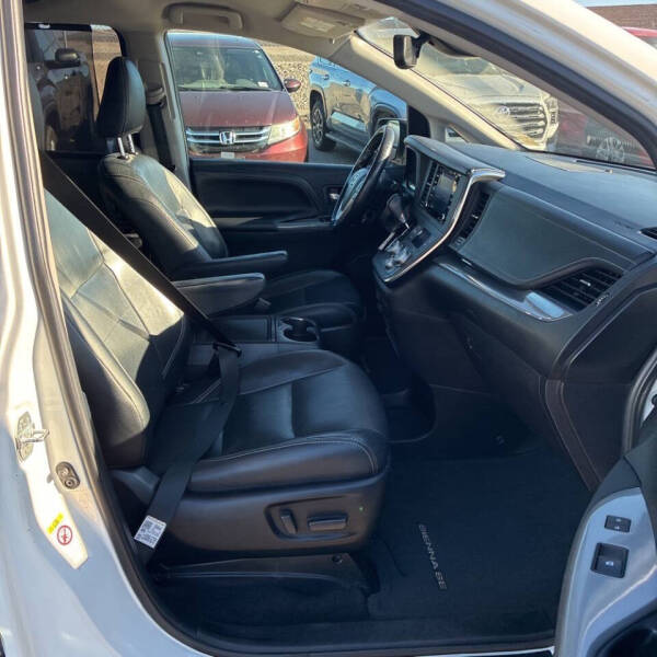 2018 Toyota Sienna