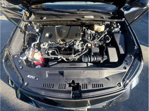 2020 Toyota Avalon Hybrid XLE