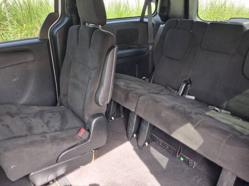 2017 Dodge Grand Caravan SE