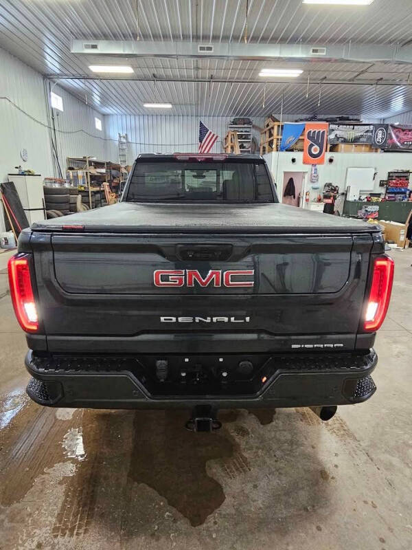 2023 GMC Sierra 2500HD Denali