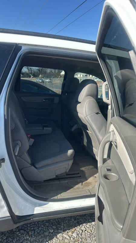 2016 Chevrolet Traverse LS