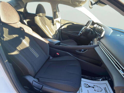 2022 Hyundai Elantra