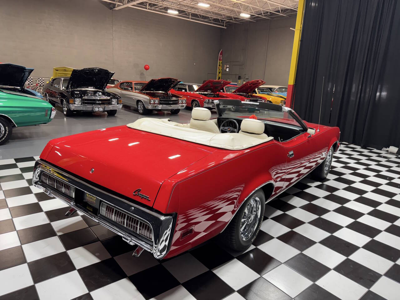 1973 Mercury Cougar 10