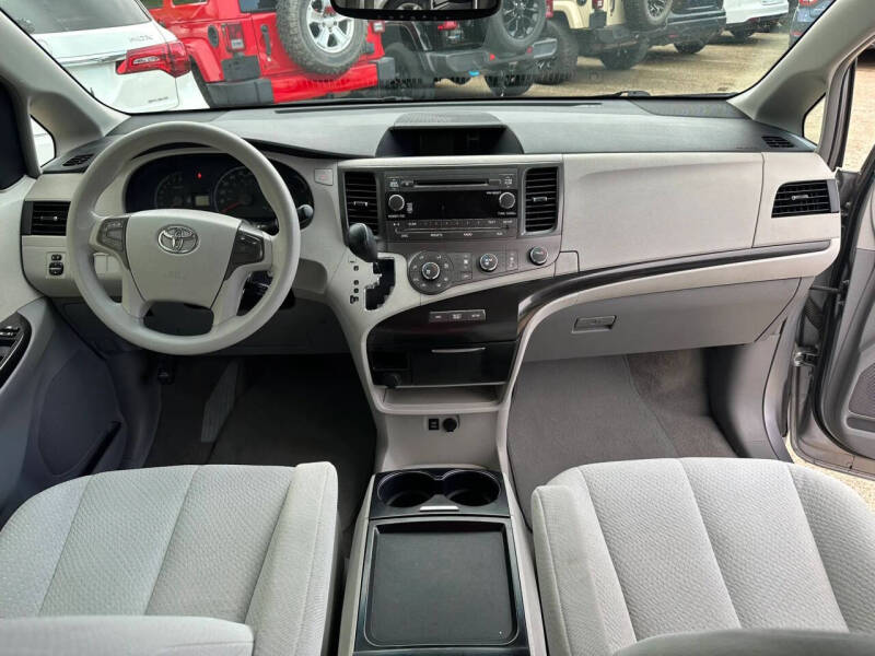 2011 Toyota Sienna