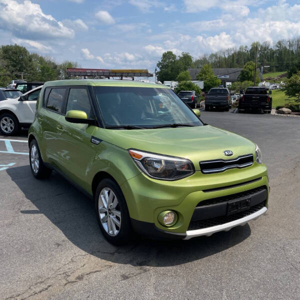 2017 Kia Soul + photo 8