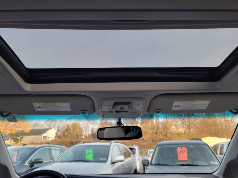 2015 Toyota Sienna XLE 8-Passenger